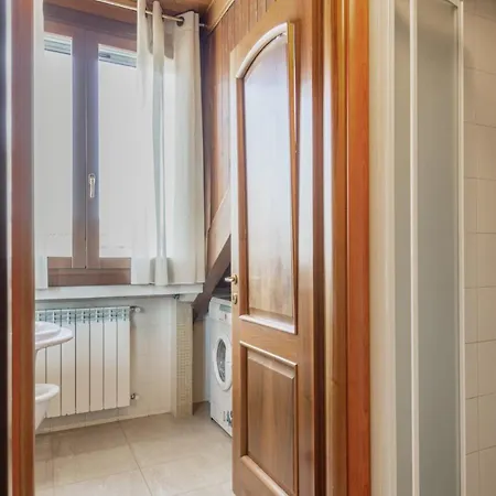 Easylife - Esclusivo Attico In S Babila Daire *